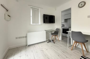 Blackfriars Court, Newcastle Upon Tyne, Newcastle - Image 3